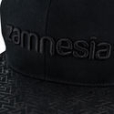 Gorra Zamnesia negra con ajuste trasero