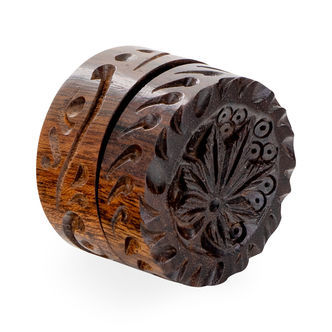 Grinder Pequeño De Madera Tallada