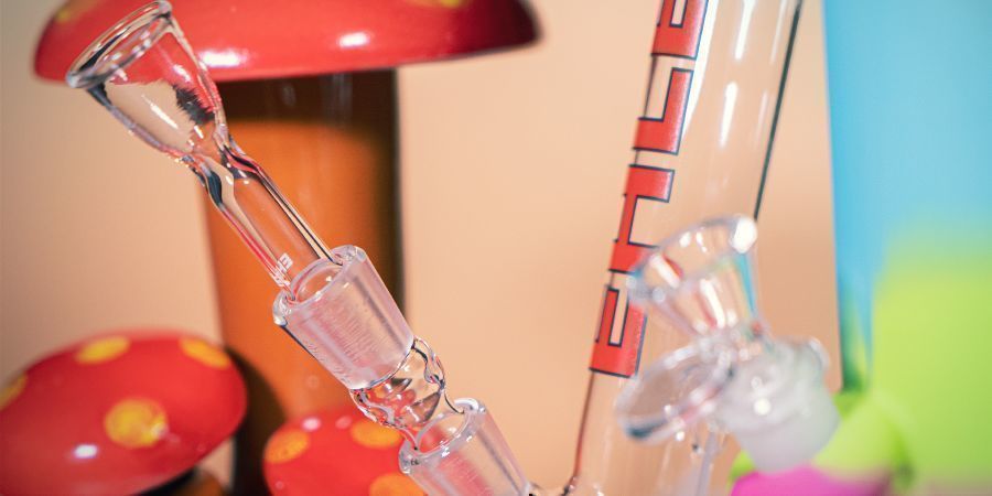 Los Bongs De Vidrio De Borosilicato Comparados Con Otros Bongs