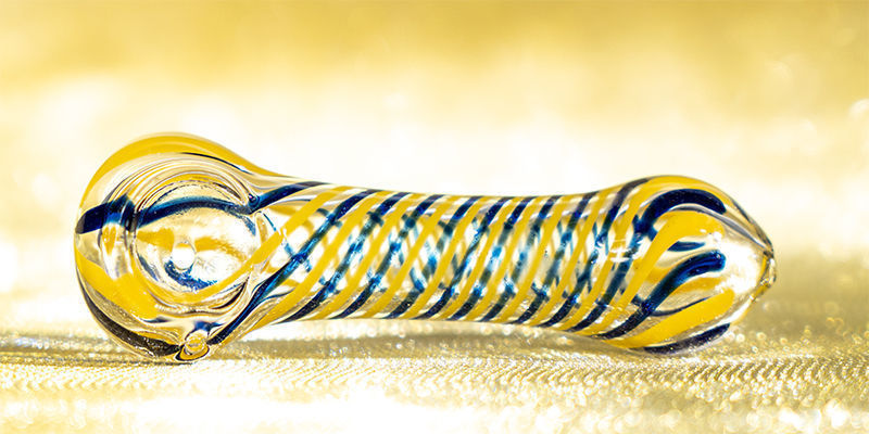 Pipa grande de cristal de colores