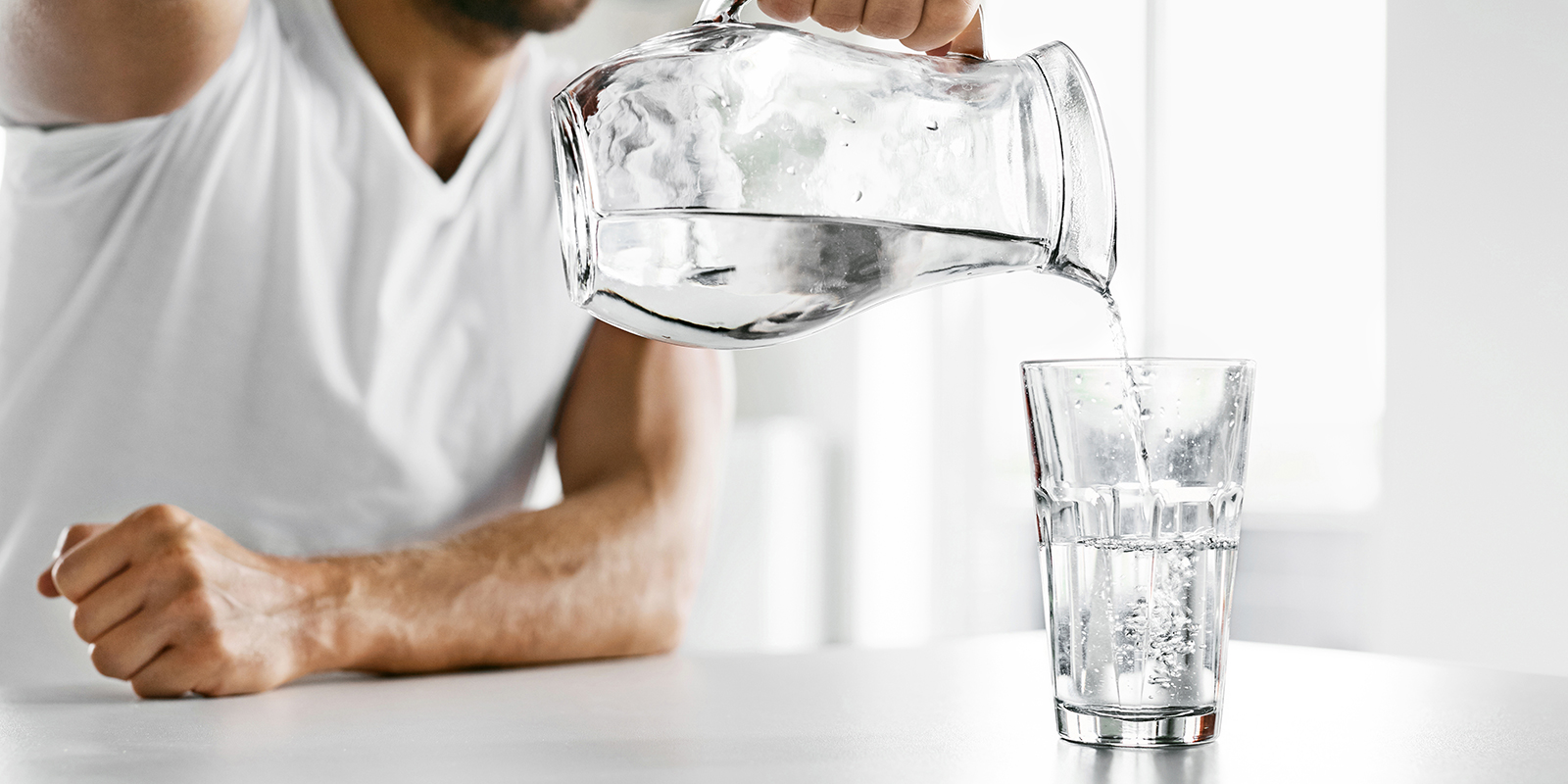 Mito 1: Diluir la orina con agua Mito 1: Diluir la orina con agua