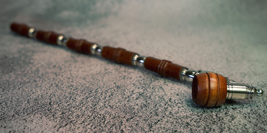 Pipa Extralarga de Metal y Madera