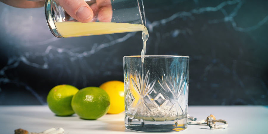 instrucciones para hacer lemon tek: Exprime Los Limones Y Vierte El Zumo Sobre Los Hongos Triturados