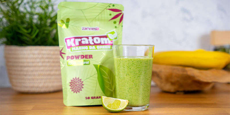 Batido cremoso de aguacate y kratom