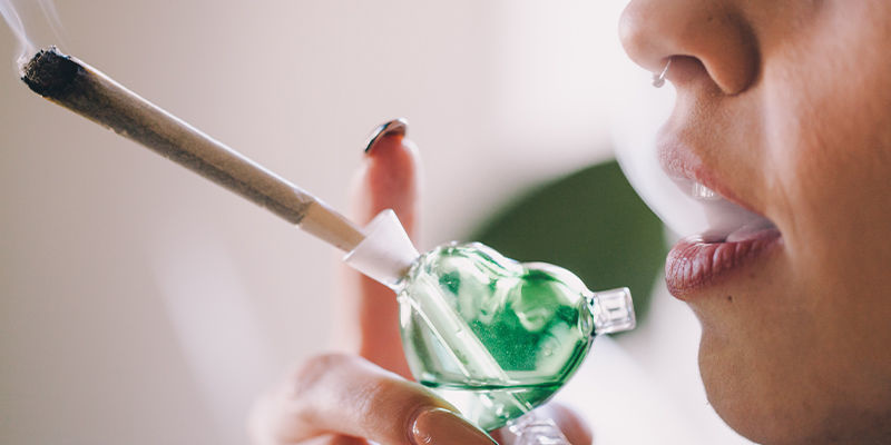 ¿Qué es un influencer del cannabis?