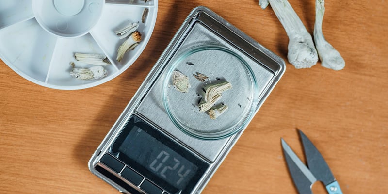 Elegir el psicodélico y la dosis adecuados