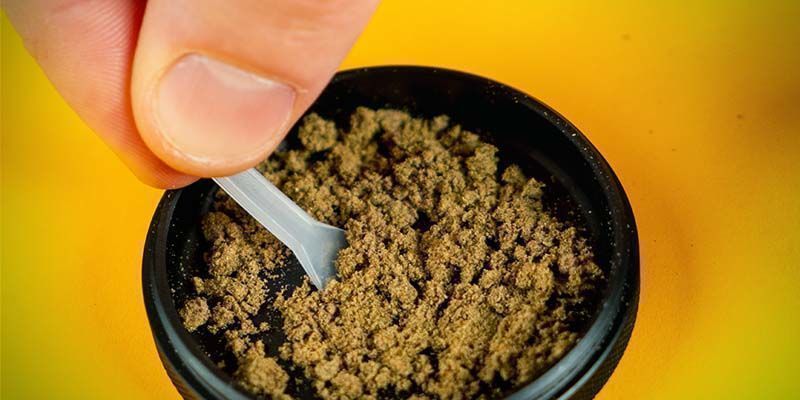 CÓMO SE RECOGE EL KIEF