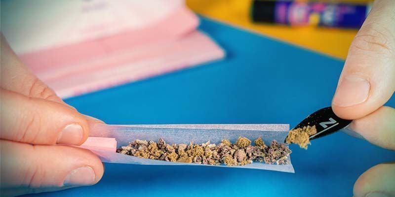 CÓMO SE USA EL KIEF