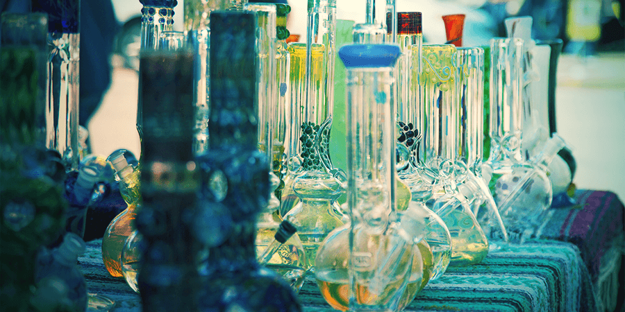 Historia Del Bong HISTORIA DEL BONG