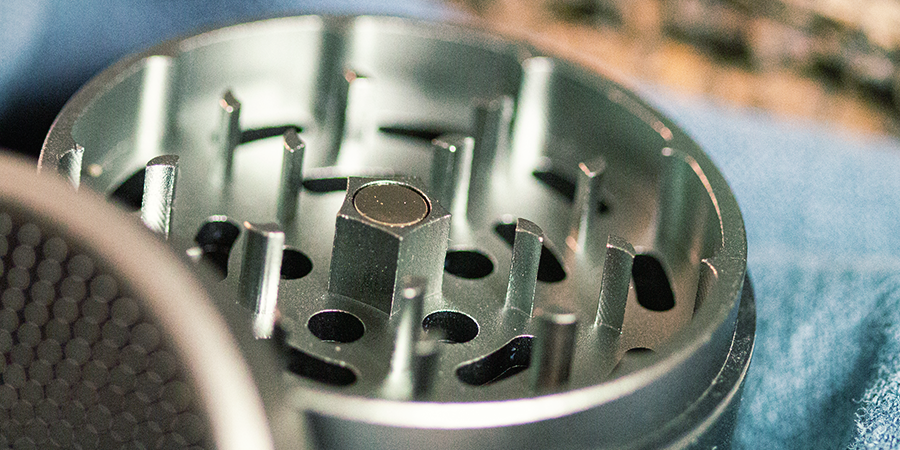 Grinders Metálicos grinders metálicos