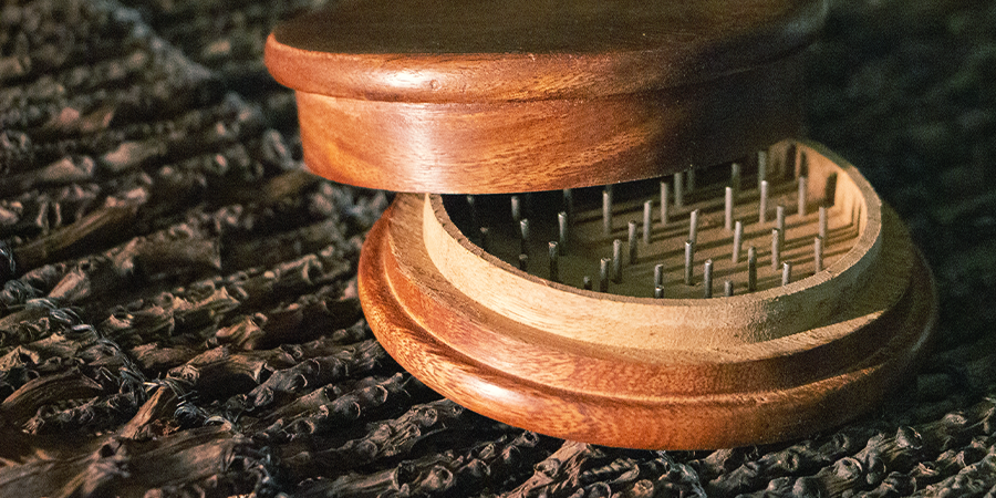 Grinders De Madera grinders de madera