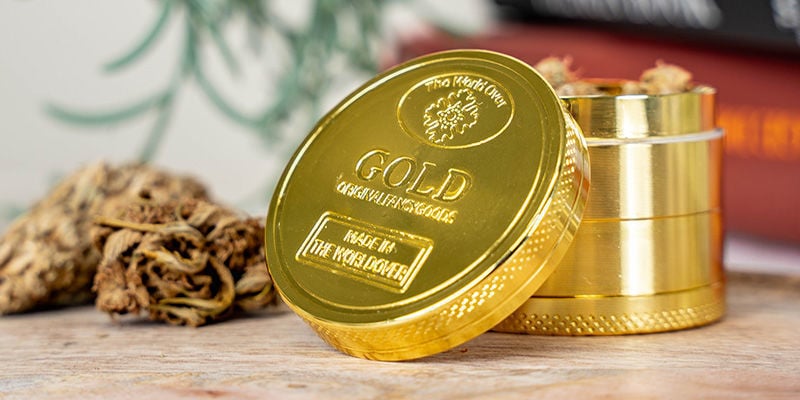 Grinder Metálico Oro 24K