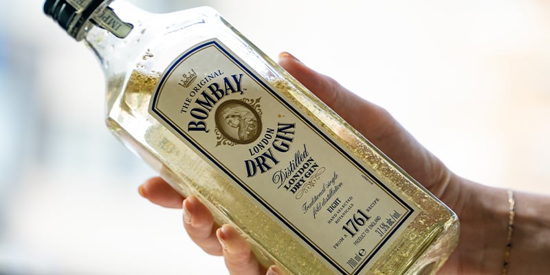 Cierra Firmemente La Botella Y Déjala En Un Lugar Fresco
