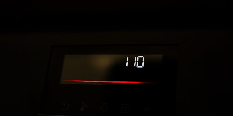 Calienta El Horno A 110°c