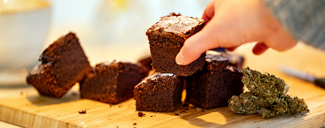 Cómo preparar brownies de marihuana