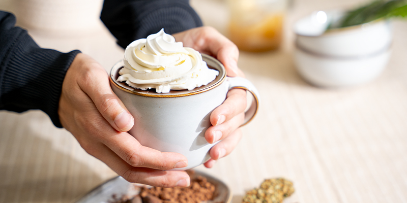 Cómo hacer chocolate caliente de cannabis
